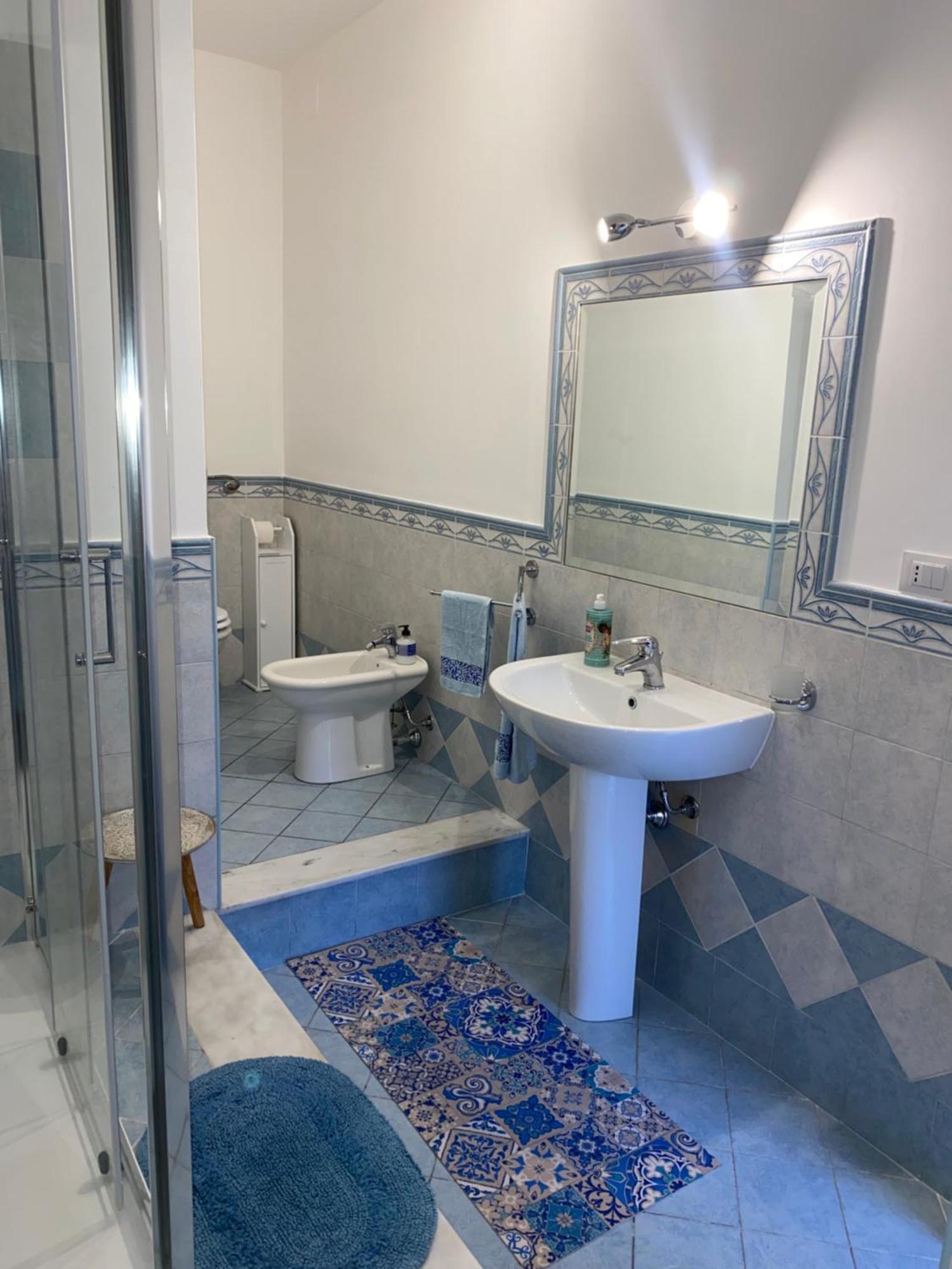 דירות פלרמו La Casa Di Gus מראה חיצוני תמונה